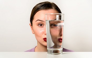 Ile wody dziennie wypijać?