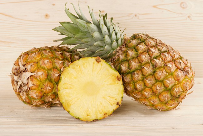 Ananas - kalorie, kcal, ile waży