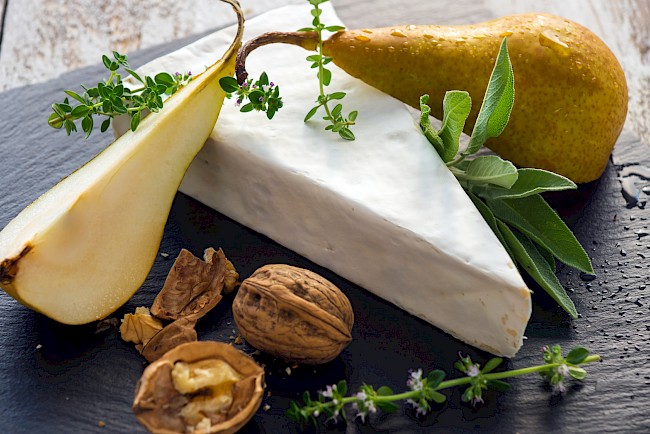Ser Brie - kalorie, kcal, ile waży