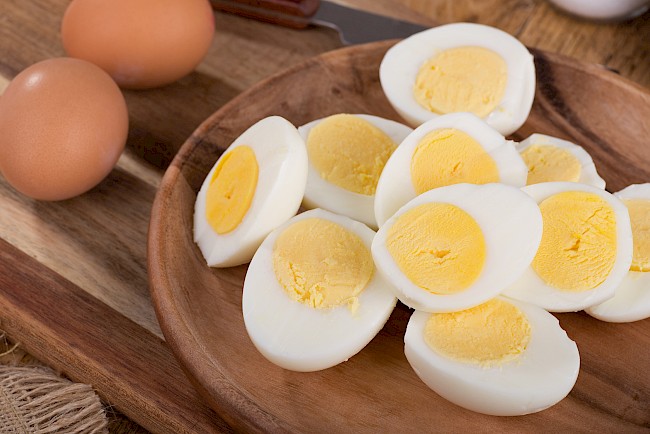 Jajko gotowane (na twardo lub miękko) - kalorie, kcal, ile waży