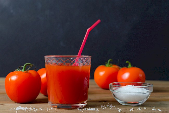 Sok pomidorowy - kalorie, kcal, ile waży